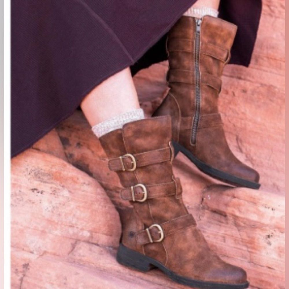 NEW Born Women's Rust Leather Suede Ivy Side Buckles Low Heel Moto Boots 8.5M